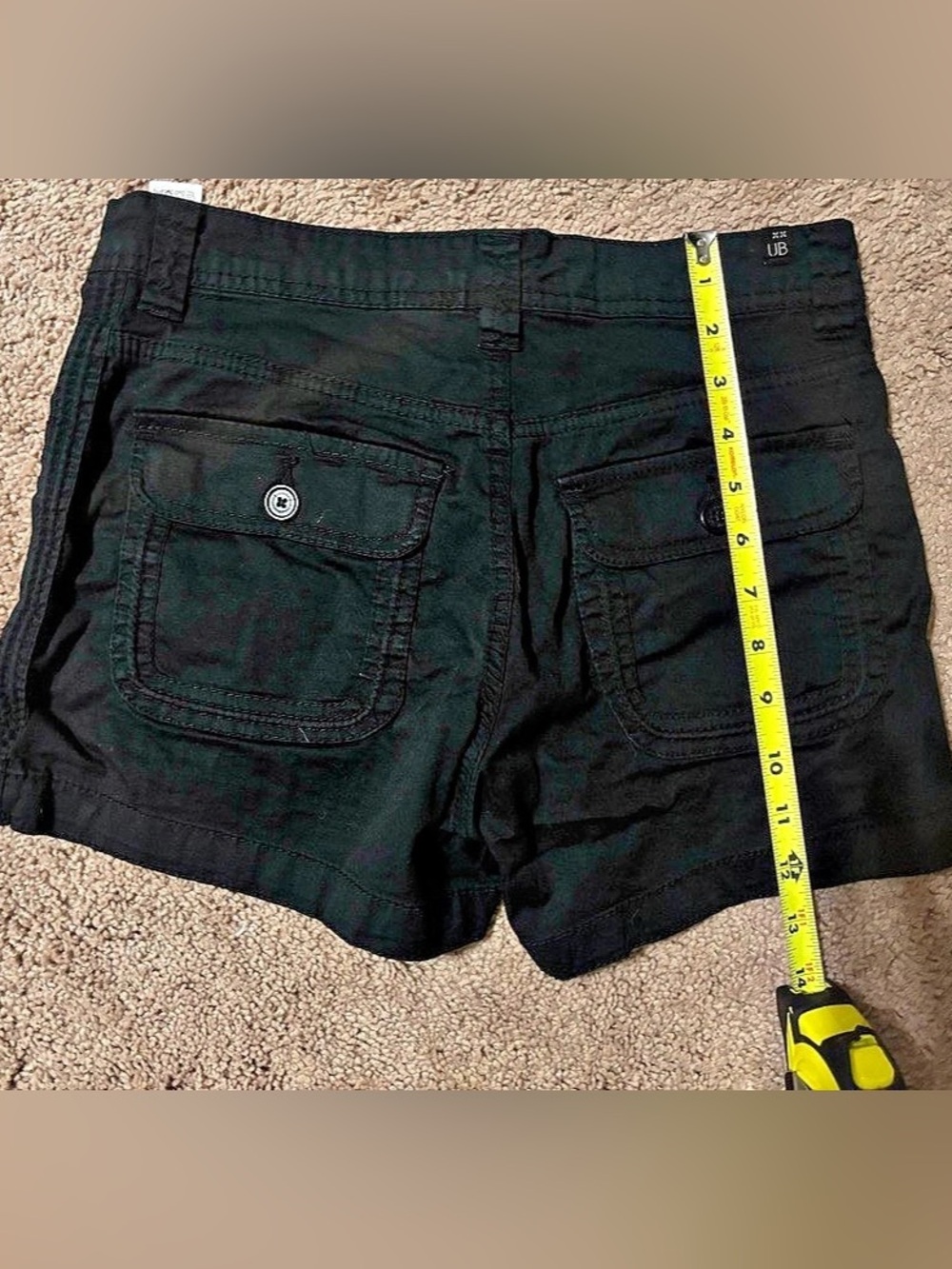 Unionbay Cargo Shorts in Black - Picture 2 of 2
